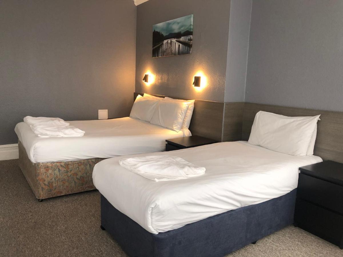 Capital One Hotel Bournemouth Esterno foto