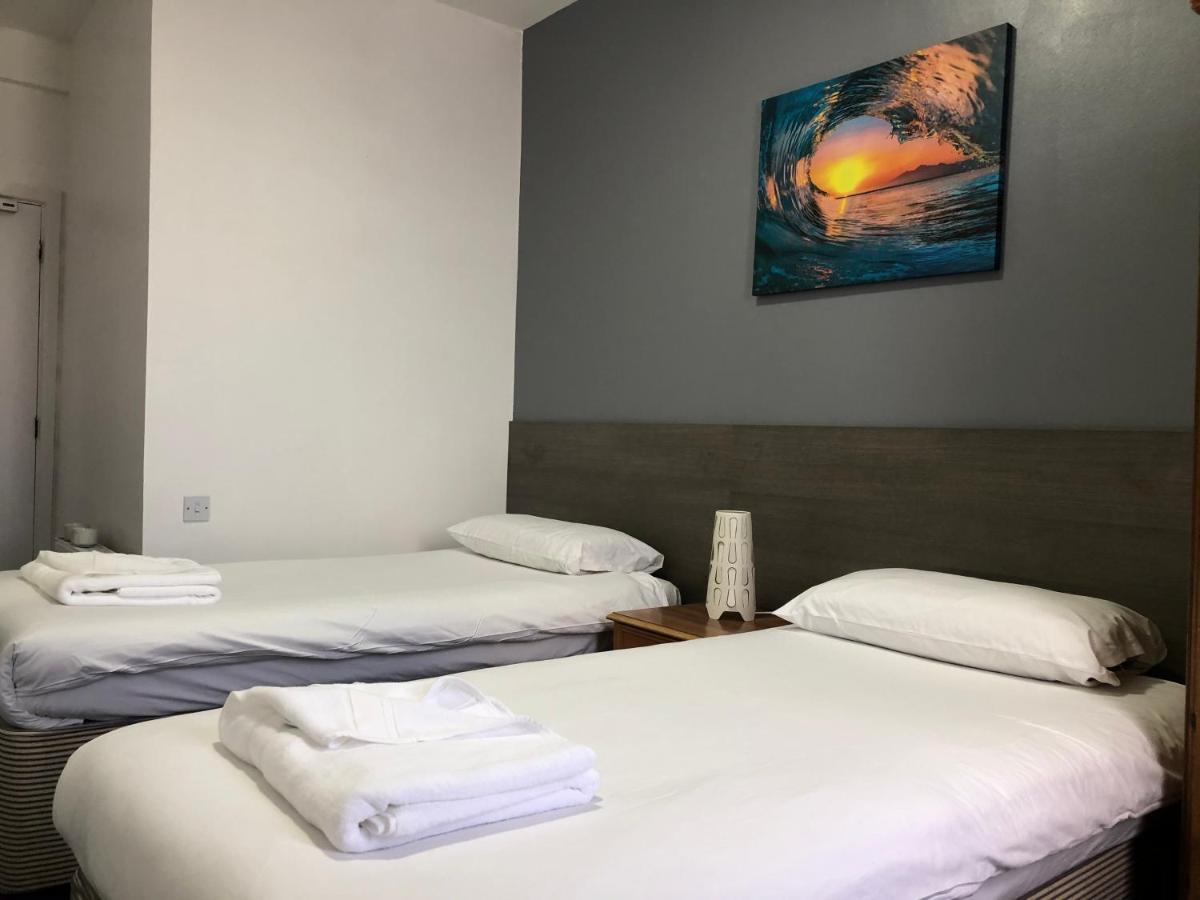 Capital One Hotel Bournemouth Esterno foto