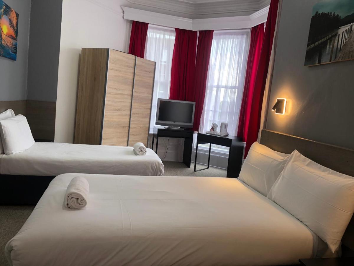 Capital One Hotel Bournemouth Esterno foto