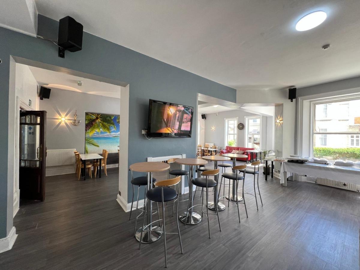 Capital One Hotel Bournemouth Esterno foto