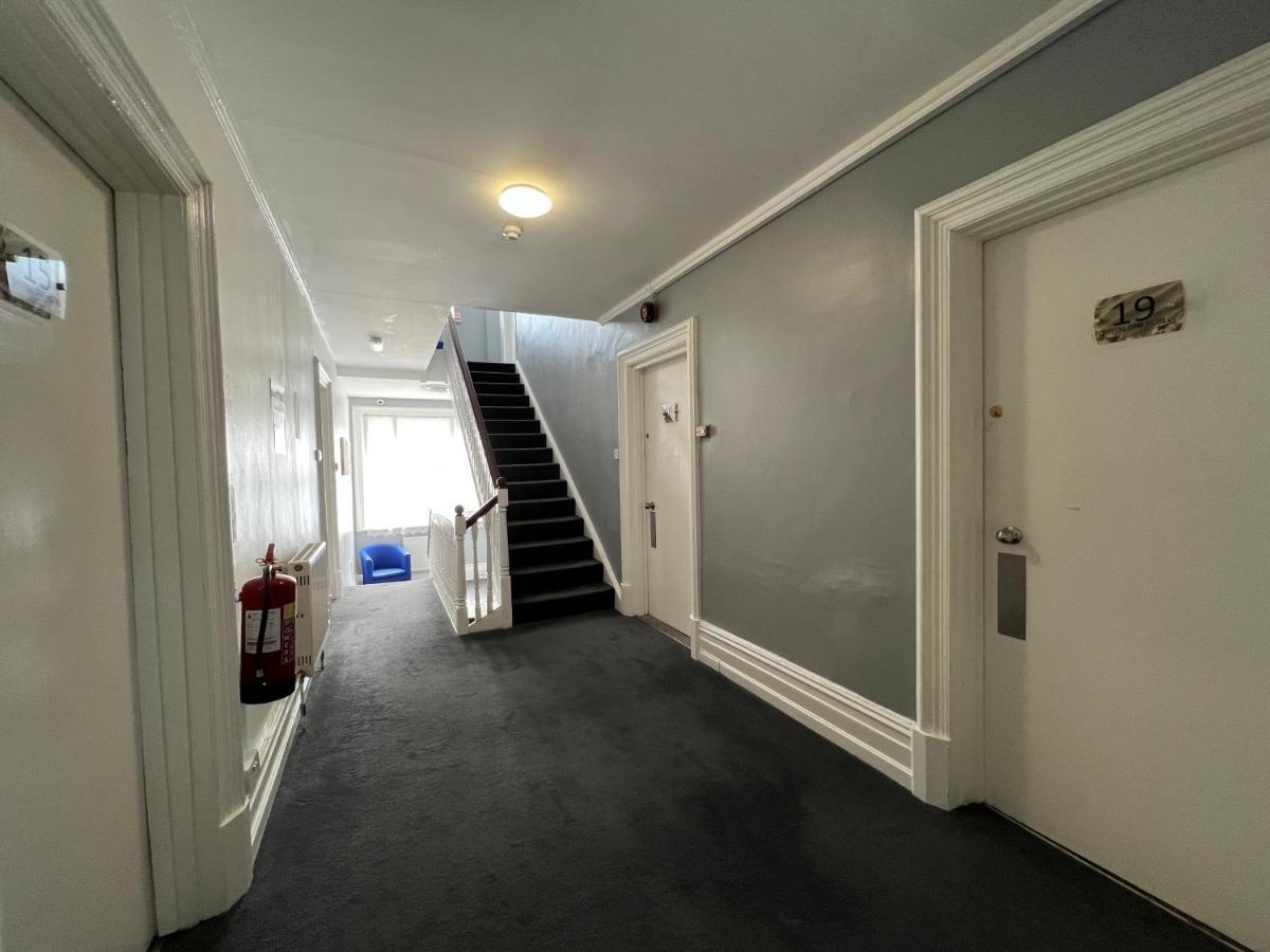 Capital One Hotel Bournemouth Esterno foto